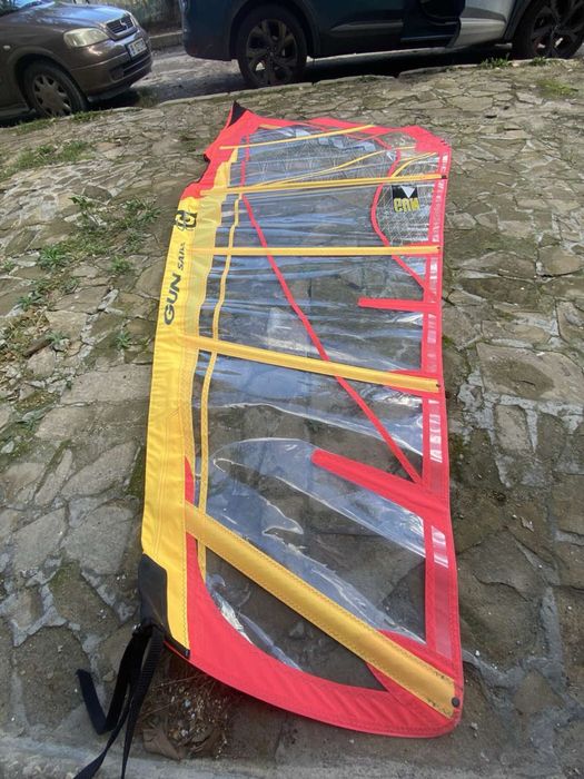 Намалена цена Платна и мачти за уиндсърф