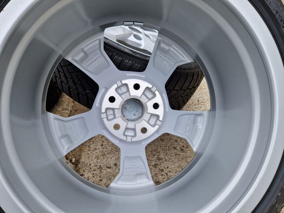 Jante Noi Audi A3 S3 Vw Golf 7 8 GTI GTD anvelope iarna Noi 225 40 18