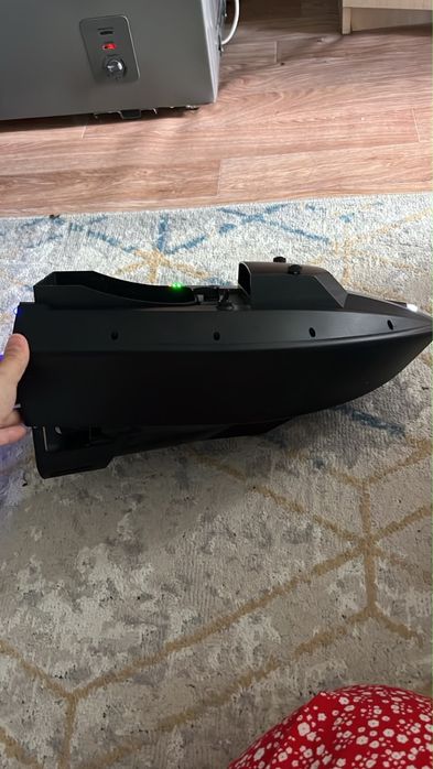Прикормочный кораблик Burle 362 черный