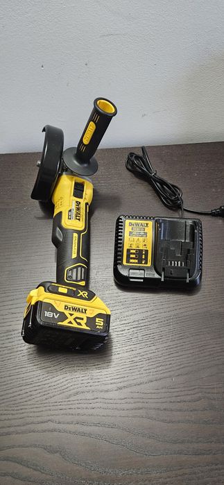 Polizor unghiular Dewalt dcg 405N