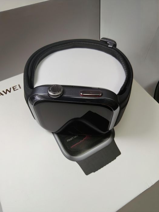 Smartwatch Huawei Watch D2 – Tensiometru Medical Certificat (ABPM 24h), Apeluri, NFC, Garanție Aug 2028