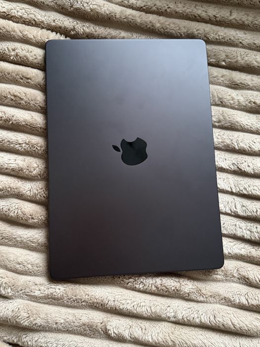Laptop Macbook 14 pro m4 512gb ssd 24GB RAM
