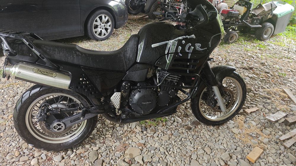 Triumph trigger 900 (t400)