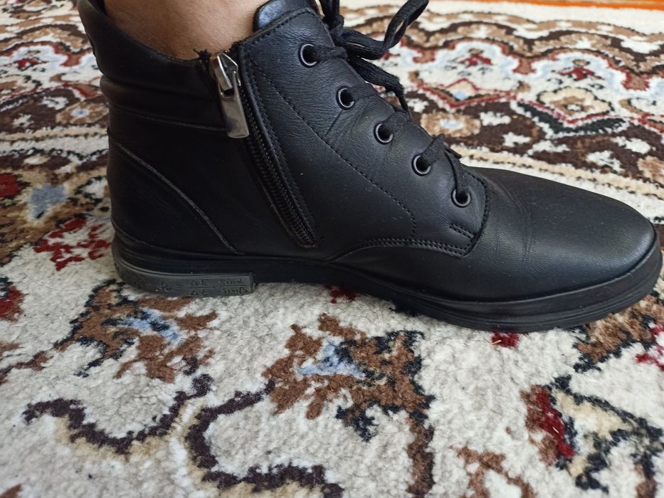 Продам полуботинок