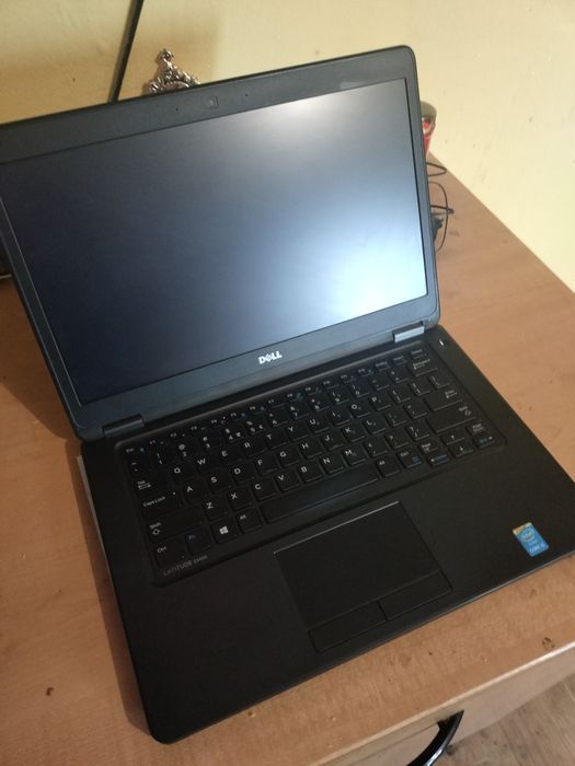 Laptop dell  E5450