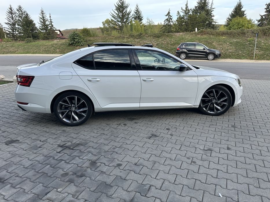 Vand/ Schimb Skoda Superb 2017