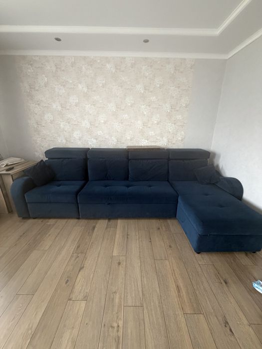 Продам диван раскладной 4 метра