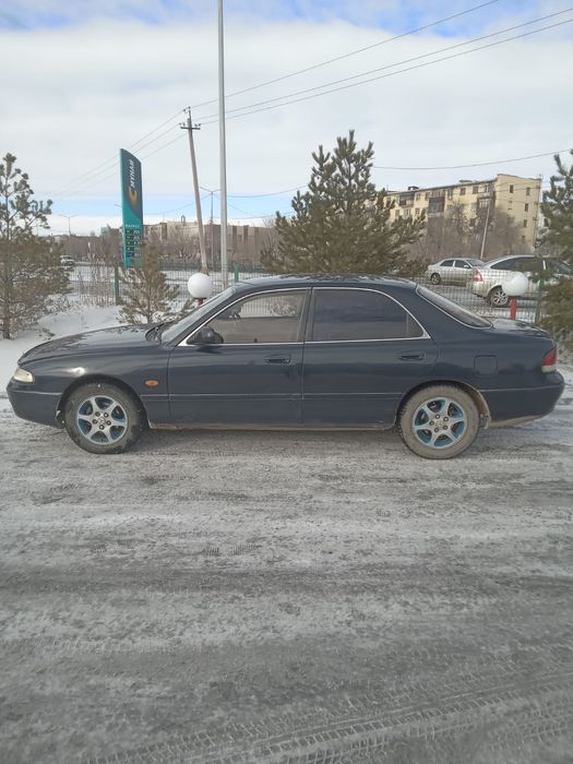 Продам машину Mazda