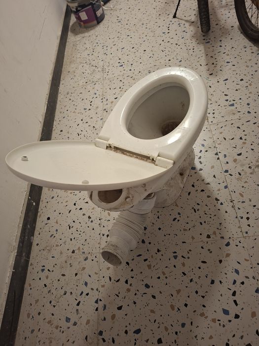 Унитаз с нормальным состянием