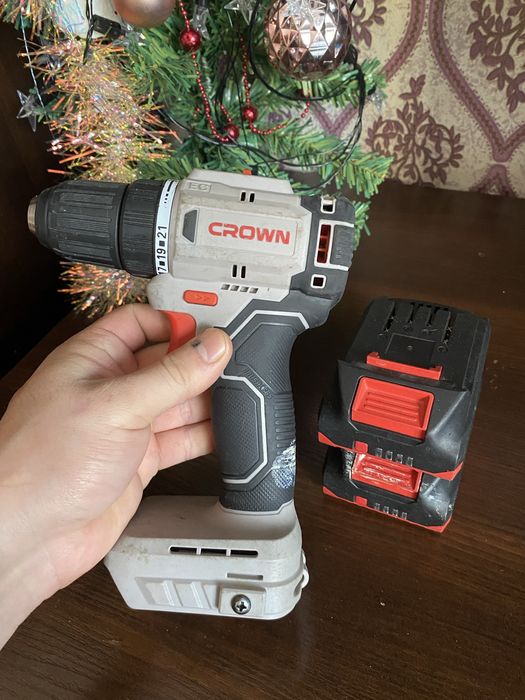 Продам crawn шуроповерт дрель