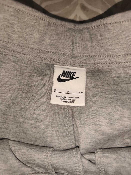 Долнище Nike tech fleece (Размер S)