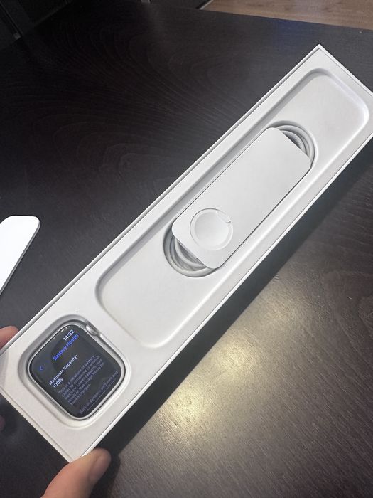 Apple Watch Series 8 45mm Gps