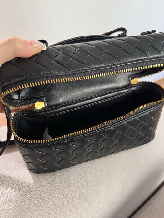 Черна дамска чанта