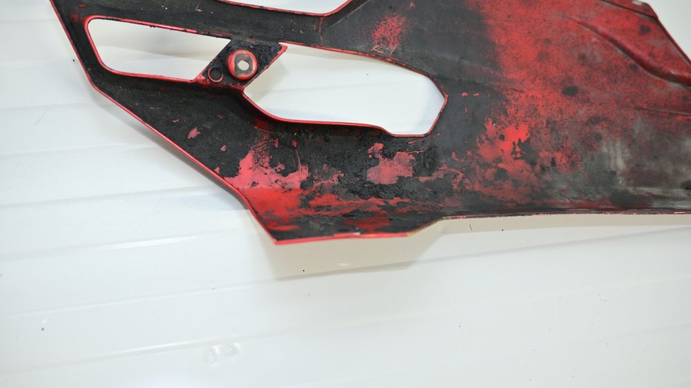 Ducati 848 1098 1198 Carena burta lateral inferioara stanga