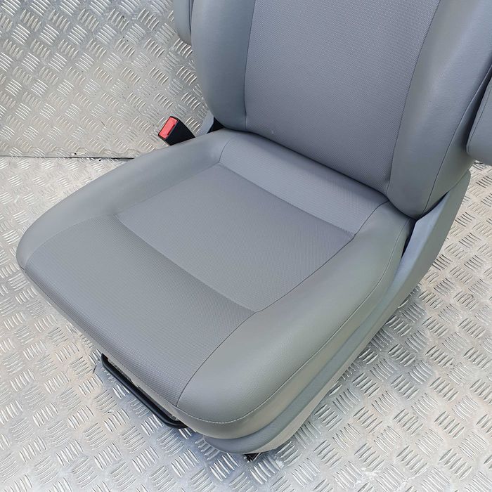 Scaun Vw T5 T6 cu Cotiere Caravelle Transporter caNOU! Sofer