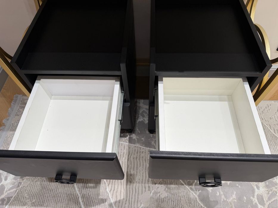 Тумба  и  тримо мебельное изделие