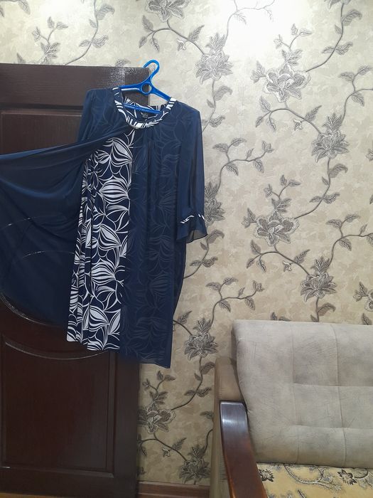 Корейское платье большого размера. Б/У