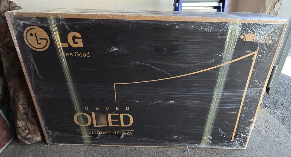 3D Смарт телевизор  LG 55