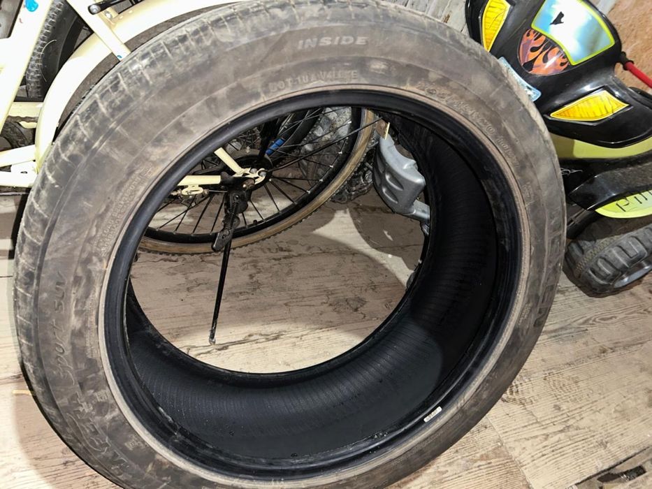 Шины летние (255/45/20)