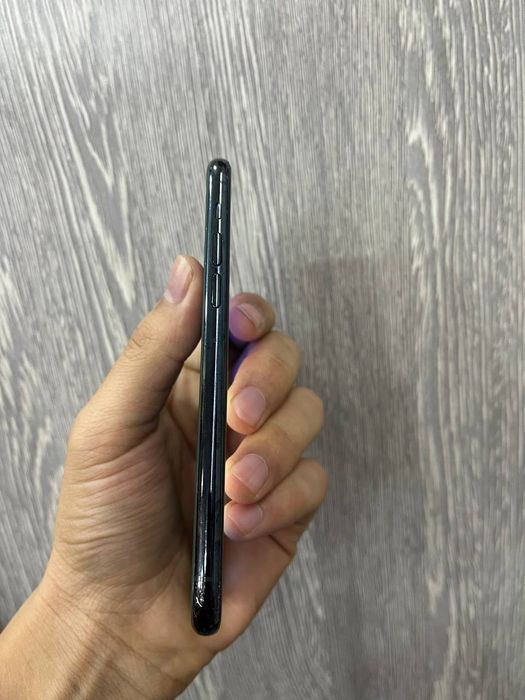 Iphone 11 pro sotiladi