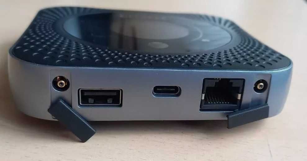 Netgear Nighthawk M1 MR1100 – Router mobil 4G Unlocked