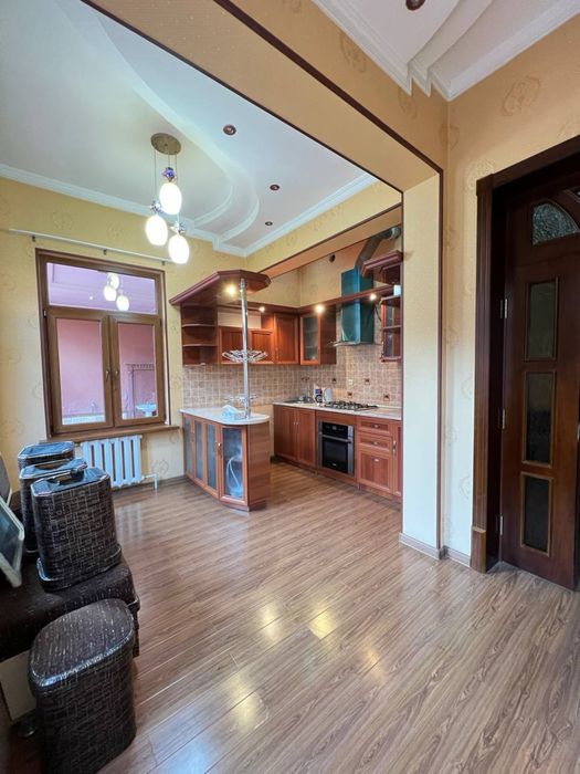 Фуркат махаллада 8 соте ховли