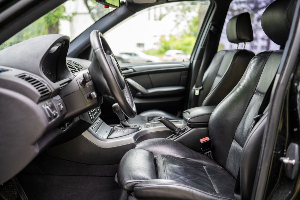 Продавам Bmw x5 e53