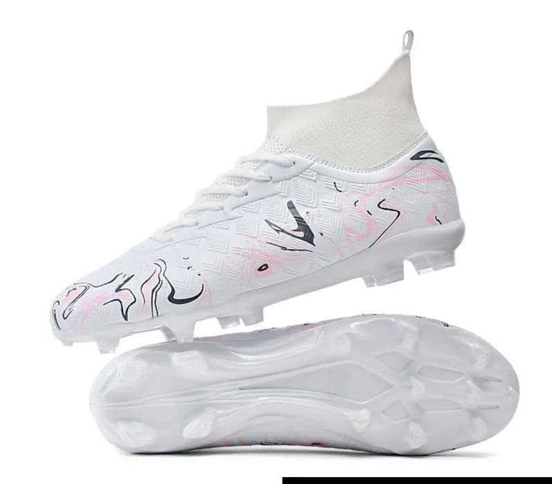 Футбольные бутсы