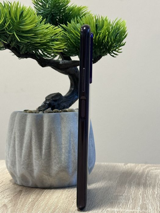 Продавам Honor 20 Pro (YAL-L41) – 8GB RAM / 256GB – Отлично състояние