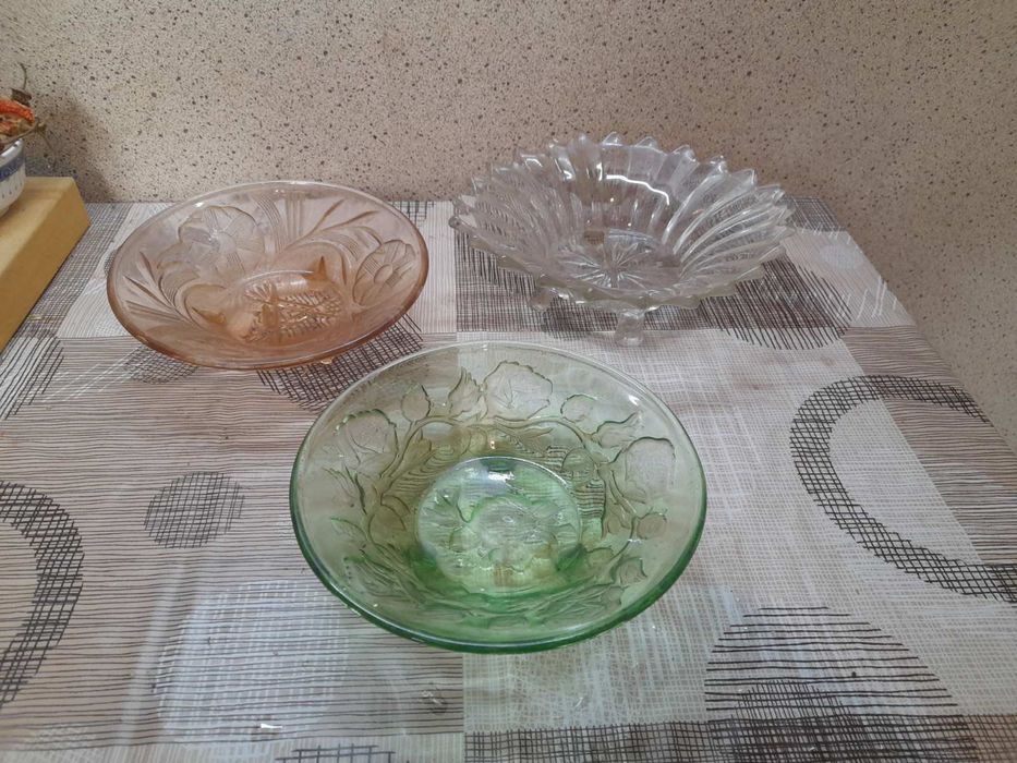 Стъклени фруктиери