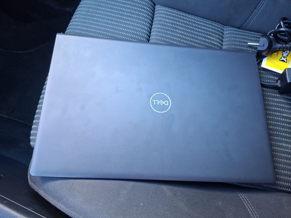 Laptop dell inspiron dc15250