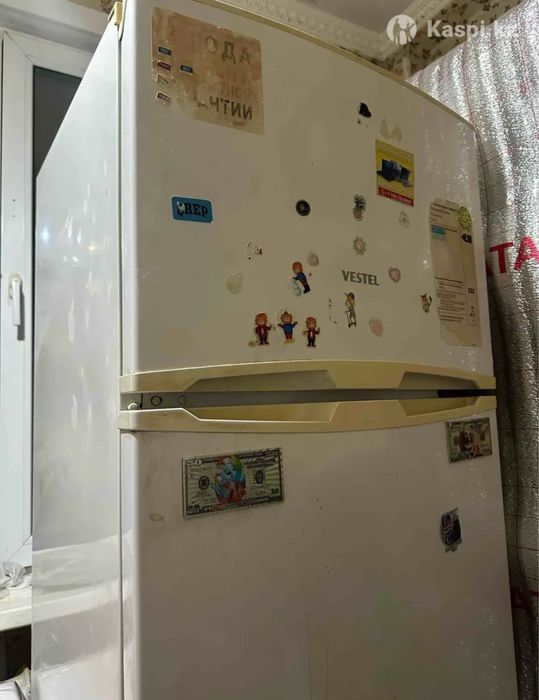 Холодильник рабочий