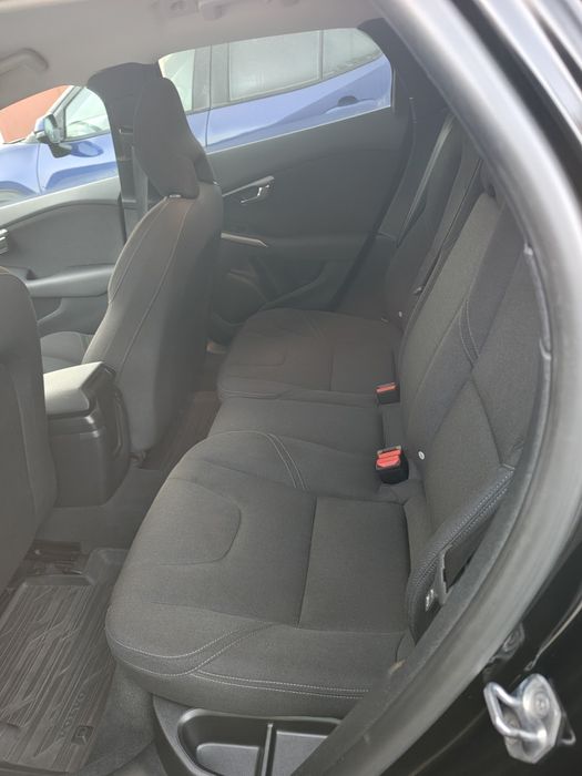 Vând VOLVO V40,2016,6300 euro