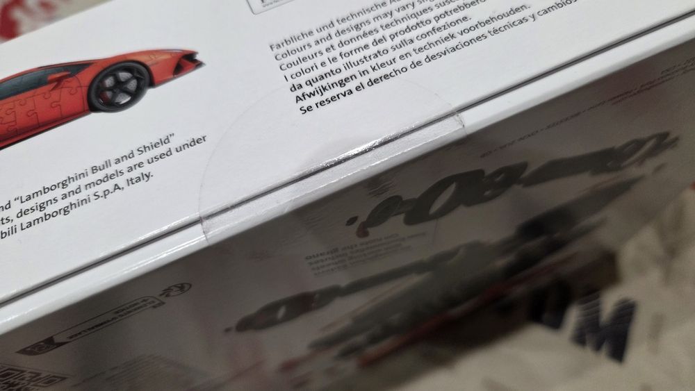 Продавам 3D пъзел Lamborghini Huracan EVO червено Ravensburger