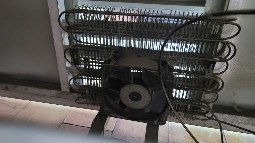 Витрина холодильник