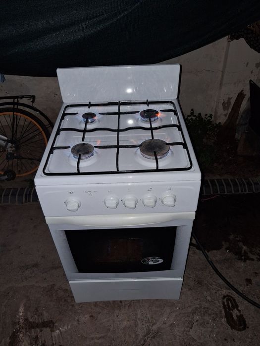 Газ плита сотилади Индизит 50x60x85