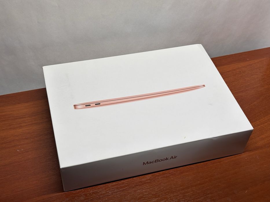 MacBook Air M1 8/256 Gold, полный комплект, АКБ 87%