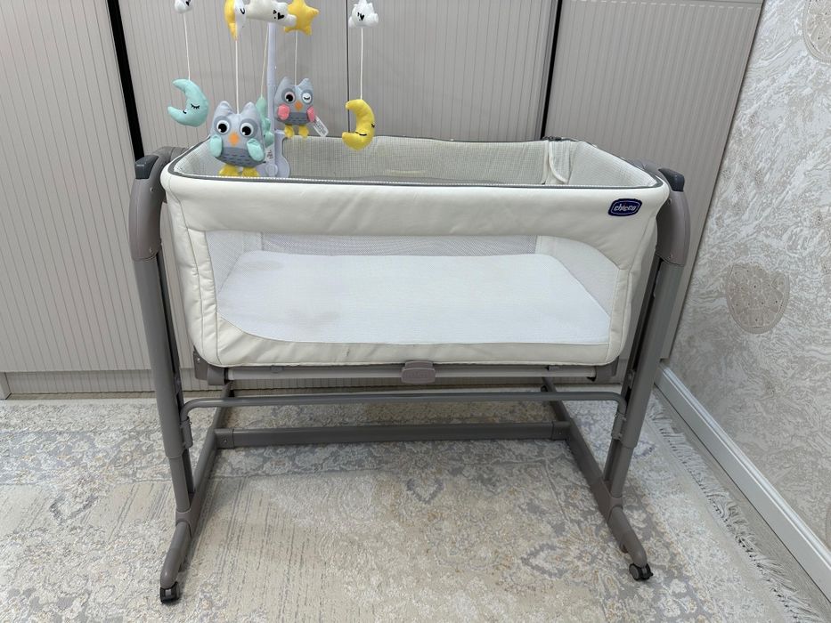 Chicco приставная манежка