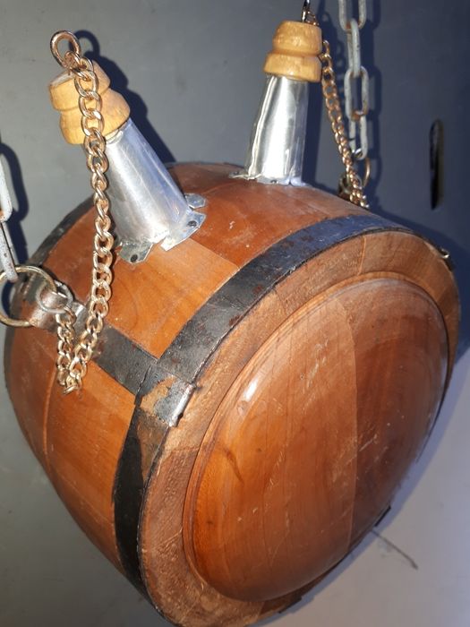 малка бъклица от масивно дърво