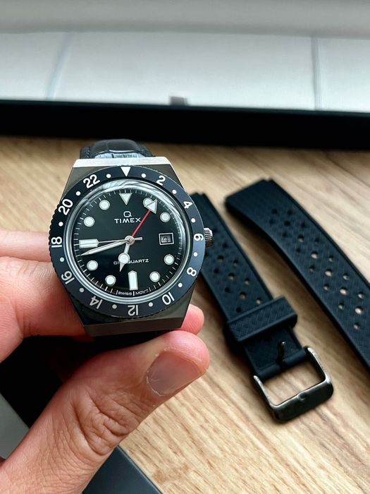 Timex Q GMT – Ref. TW2V38200-7U Gunmetal