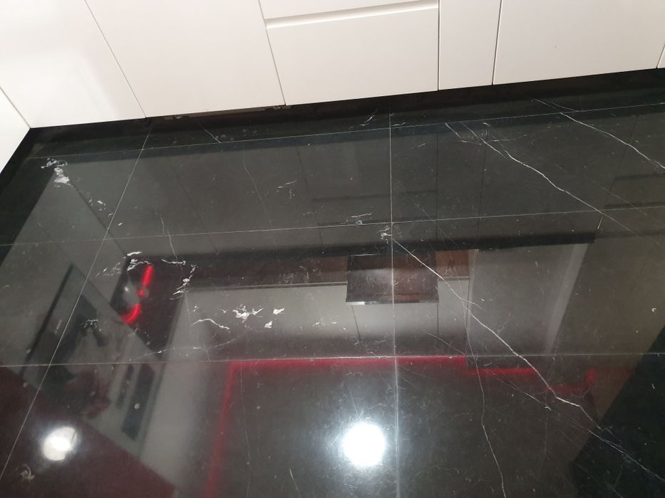 Șlefuit și lustruit marmura si mozaic travertin, granit