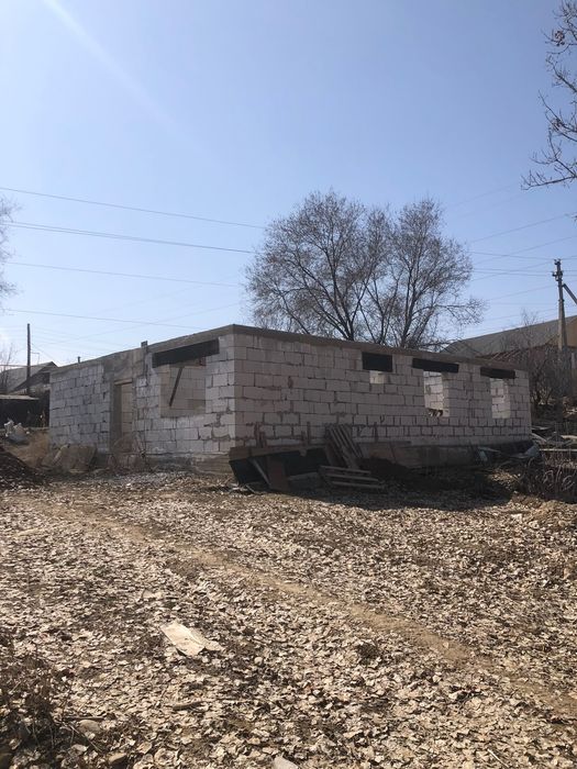 Продам дом недостроенный