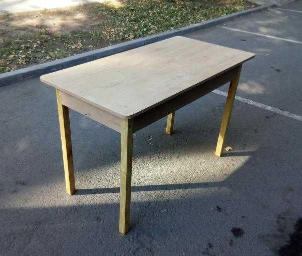 Стол новый прочный легкий