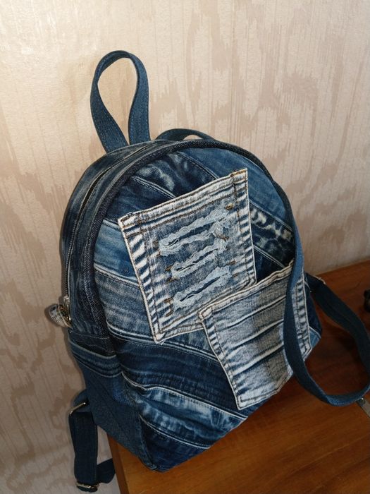 Раница от дънков плат