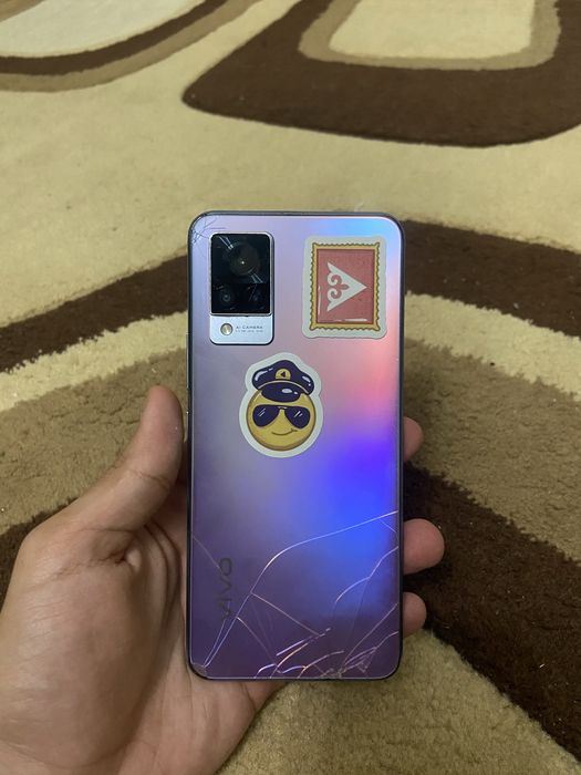 Vivo v21 на запчасти