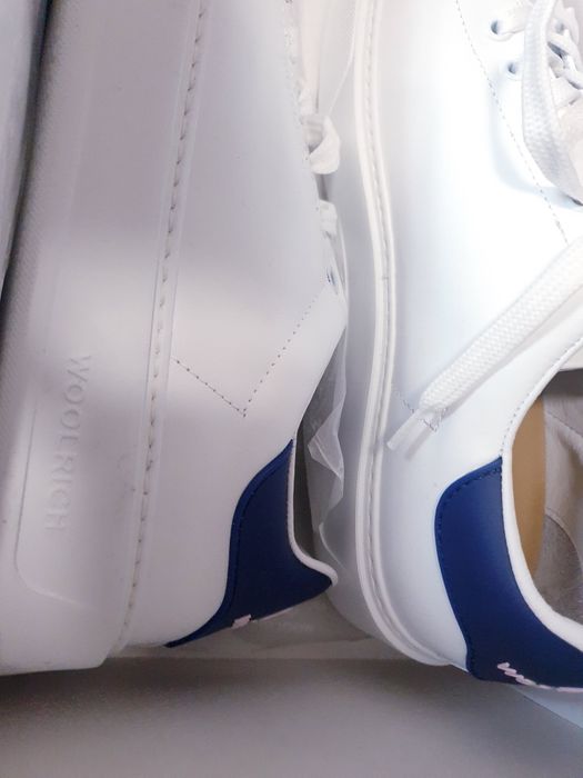 Adidasi  woolrich 42 noi