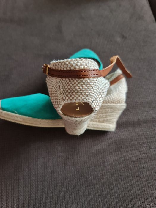 Sandale Lunar marimea 41