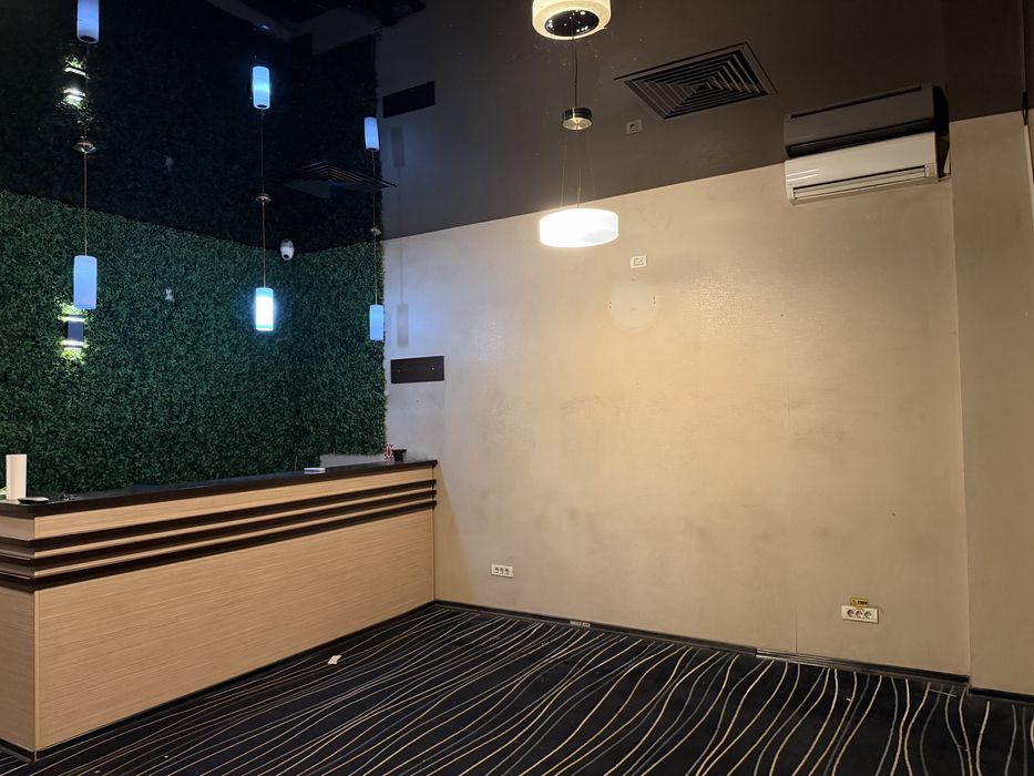 Inchiriez spatiu comercial Navodari