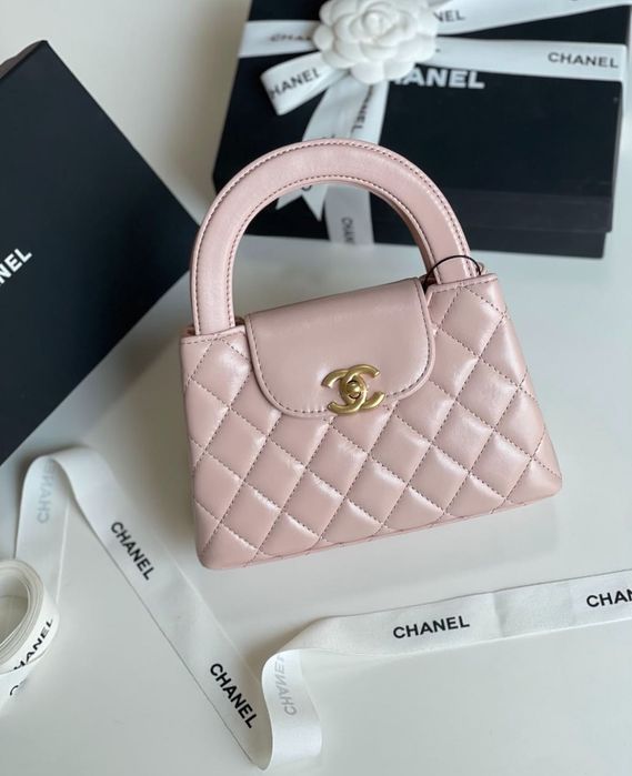CHANEL mini KELLY чанта