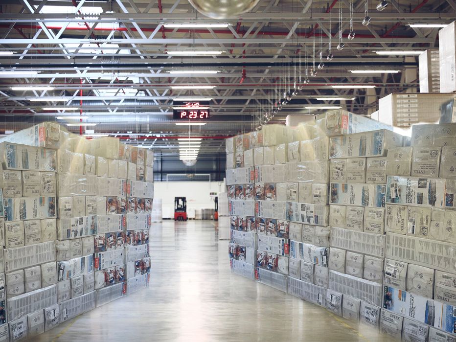 Каркасный бассейн склад оптом и штук